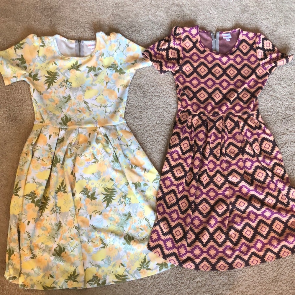 Lularoe amelias size medium